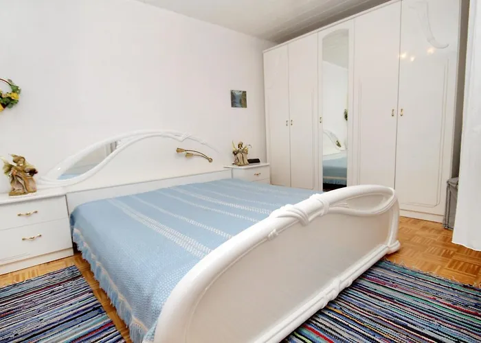 Appartement By The Sea Zavalatica, Korcula - 9285 Zavalatica