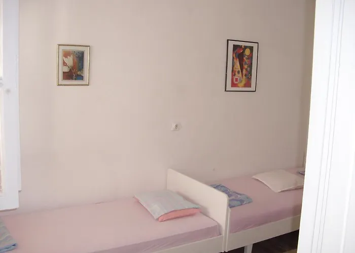 By The Sea Zavalatica, Korcula - 9285 *