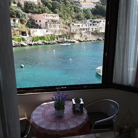 アパート By The Sea Zavalatica, Korcula - 9285 *