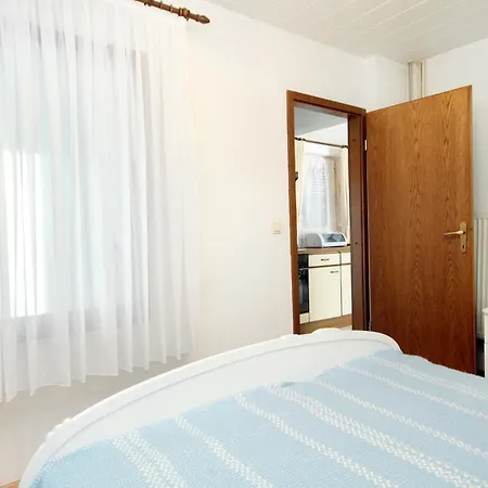 By The Sea Zavalatica, Korcula - 9285 Apartment *